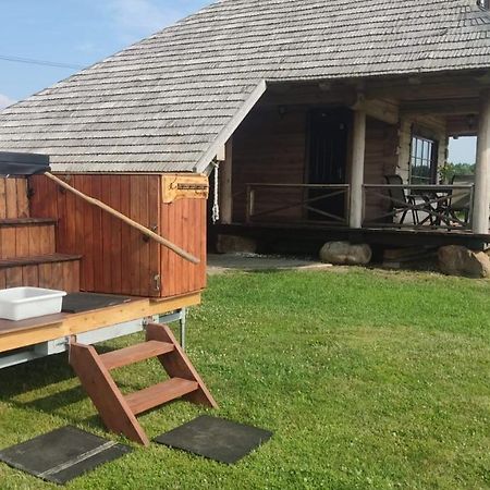 Lacu Namins/Bear House Liepaja Ngoại thất bức ảnh